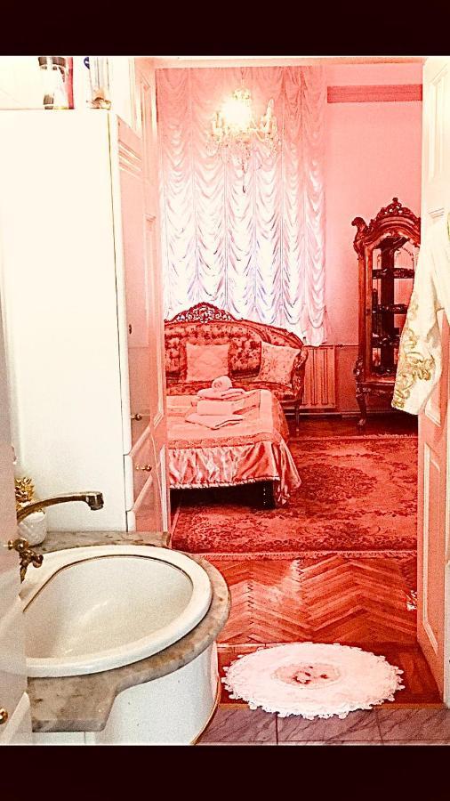 Ferienwohnung Adam Apartmanhaz Szegedin Exterior foto