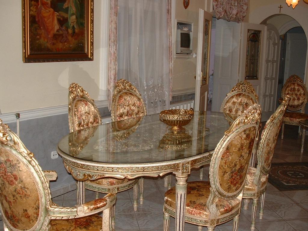Ferienwohnung Adam Apartmanhaz Szegedin Exterior foto