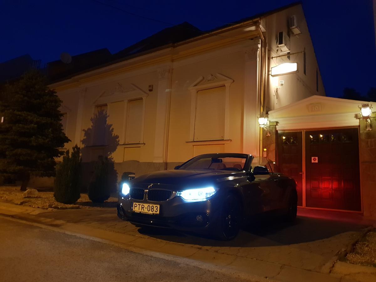 Ferienwohnung Adam Apartmanhaz Szegedin Exterior foto