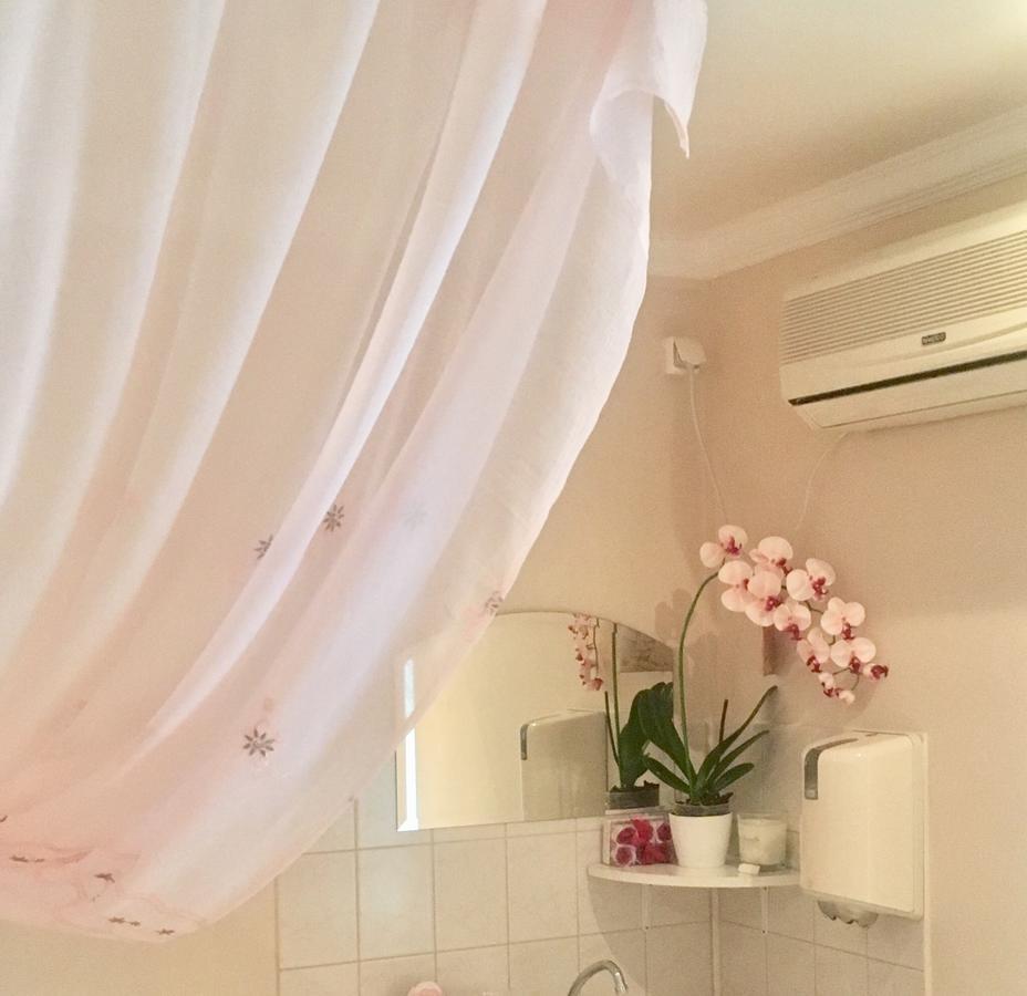 Ferienwohnung Adam Apartmanhaz Szegedin Exterior foto